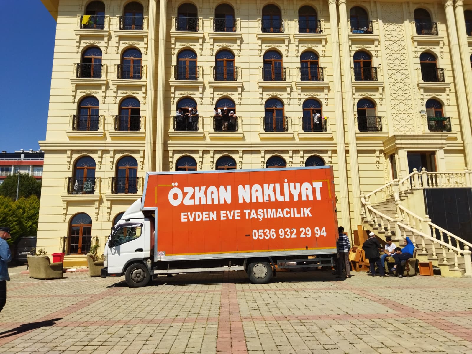 Özkanlar Nakliyat kamyon yükleme